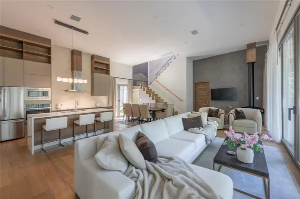 2308 Crazyhorse PASS, Austin, TX 78734