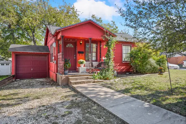 3301 Robinson Ave, Austin, TX 78722
