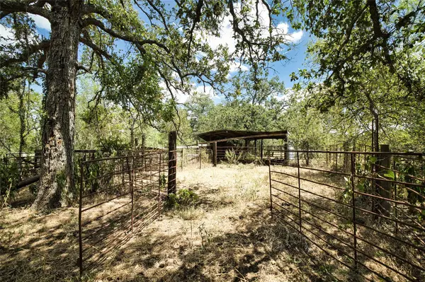 7780 Taylorsville Rd., Dale, TX 78666