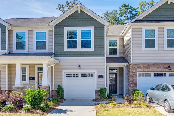 1351 Southern Sugar DR, Charlotte, NC 28262