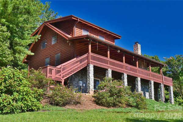 27 Winn DR, Leicester, NC 28748