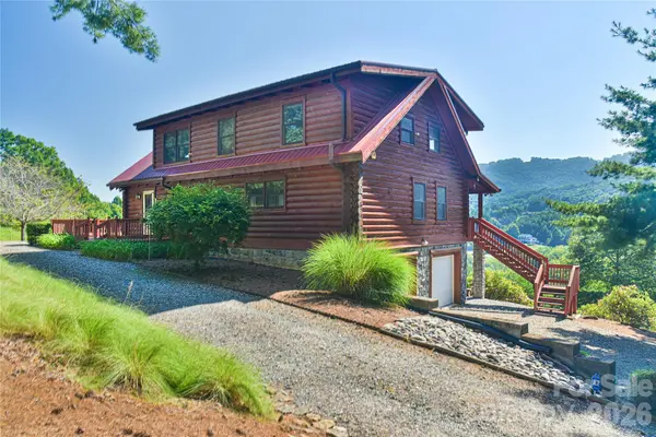 27 Winn DR, Leicester, NC 28748