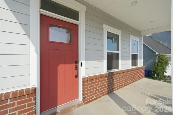 11124 Vanguard Pkwy, Huntersville, NC 28078