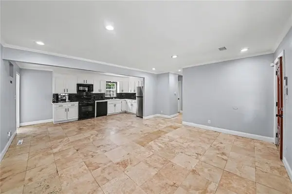 11111 E 36th ST, Independence, MO 64052
