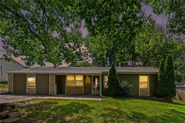11111 E 36th ST, Independence, MO 64052