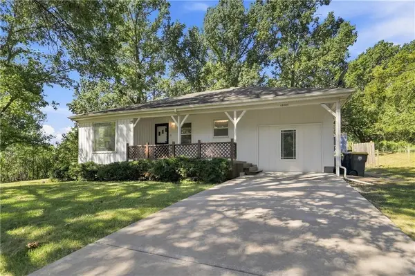 12404 Cherry ST, Kansas City, MO 64145