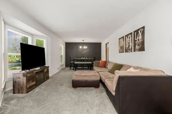 6107 E 107th ST, Kansas City, MO 64134