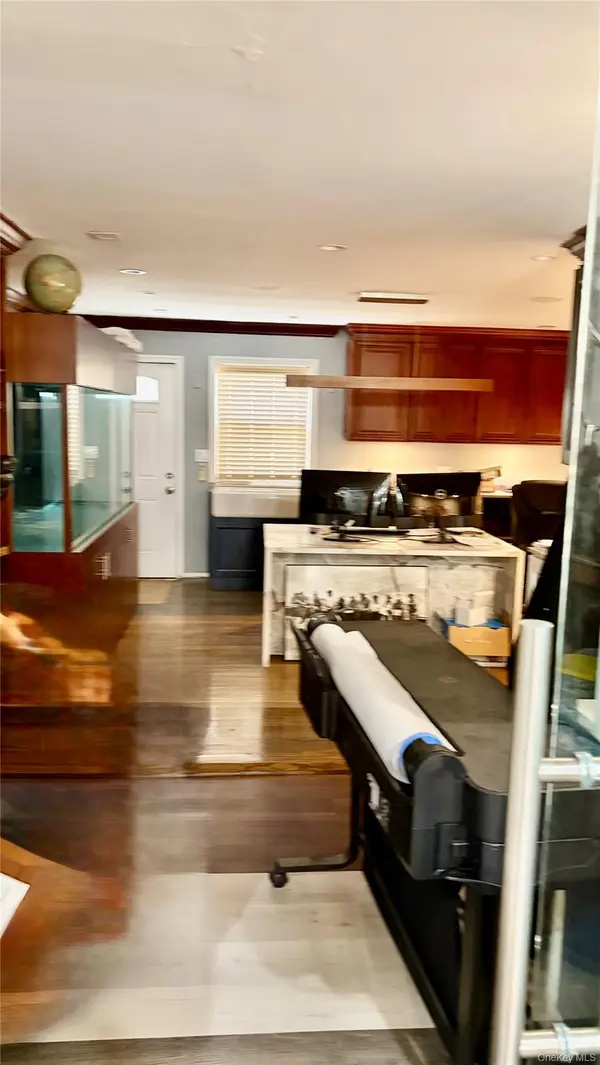 149 Fordham ST, Bronx, NY 10464