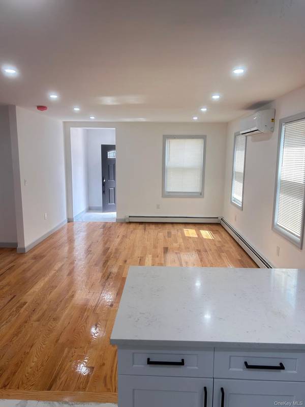 137-28 229 street 229th street #2, Laurelton, NY 11413
