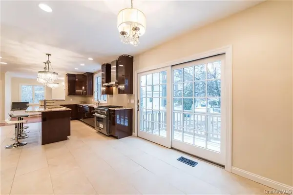 1 Elizabeth RD, New Rochelle, NY 10804