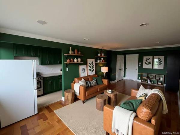 83-45 Vietor Ave #5D, Elmhurst, NY 11373