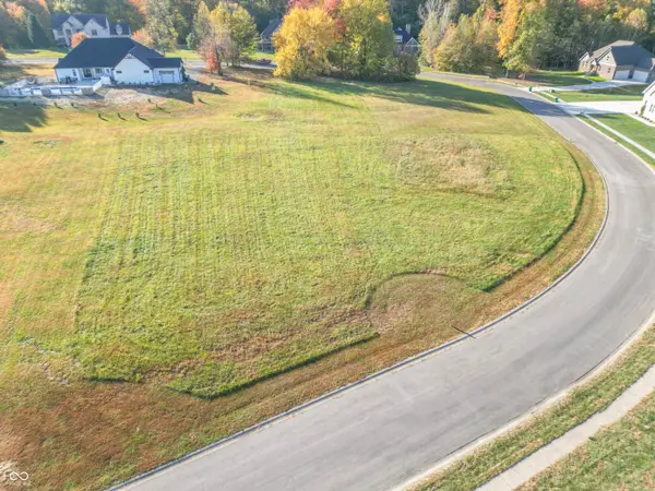 8165 Cindy CIR, Martinsville, IN 46151
