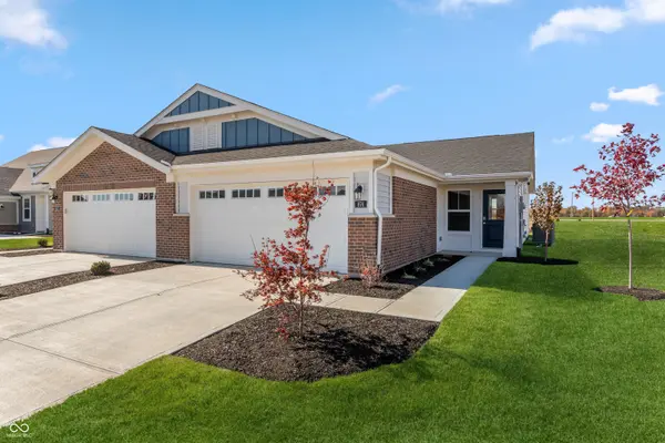 874 Rosebud LN, Greenfield, IN 46140