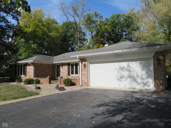 8312 Northern DR, Avon, IN 46123