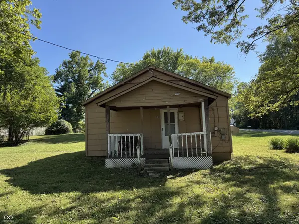 1015 W Gourley PIKE, Bloomington, IN 47404