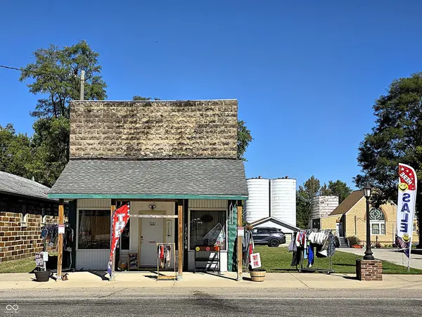 5183 E State Road 46, Bowling Green, IN 47833