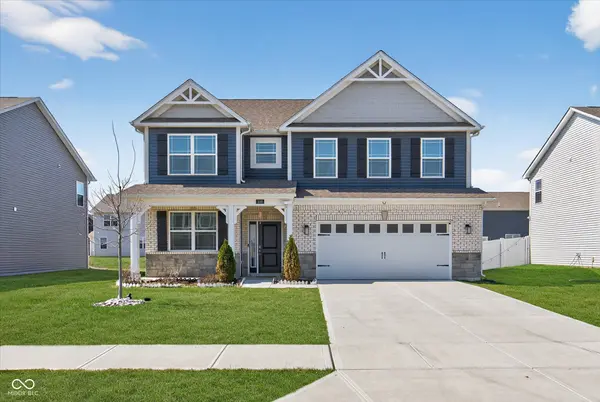 230 Walker DR, Whiteland, IN 46184