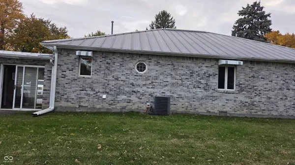 712 E Maple ST, Frankton, IN 46044