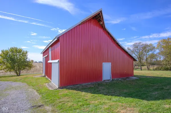 2045 N 900 W, Arlington, IN 46104