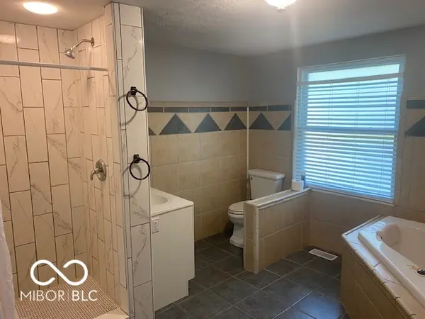 1701 S 9th AVE, Beech Grove, IN 46107