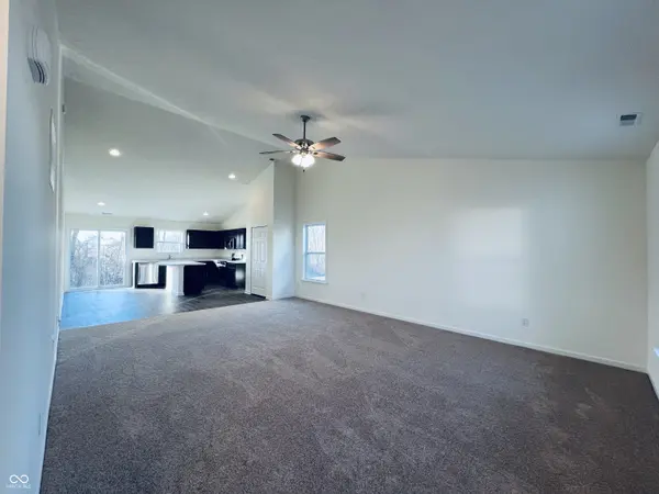 2327 N Liberty Lakes DR, Greensburg, IN 47240