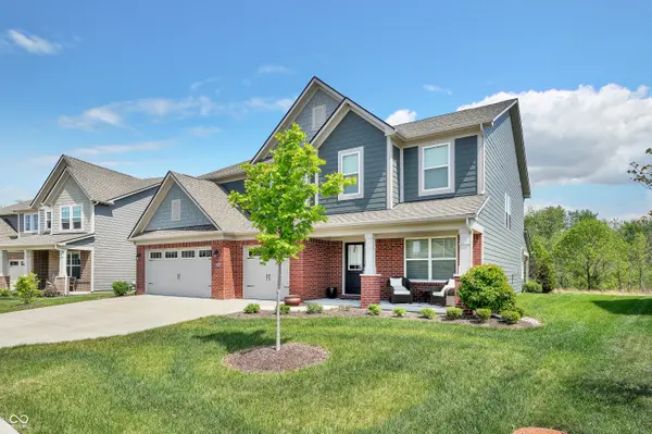 4137 Grange DR, Bargersville, IN 46106
