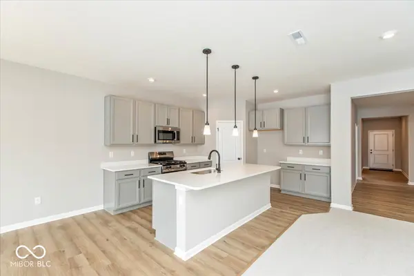 7150 Maidstone CV, Mccordsville, IN 46055