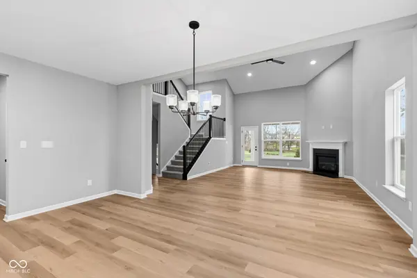 9059 Ambassador ST, Mccordsville, IN 46055