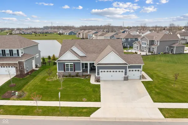 19405 Titus DR, Westfield, IN 46062