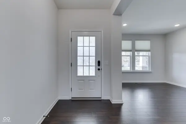 7635 Shady Trails DR, Indianapolis, IN 46259