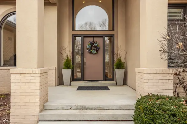 4548 Chase Oak CT, Zionsville, IN 46077