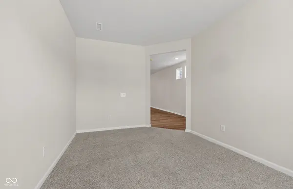 2571 Penn AVE, Plainfield, IN 46168