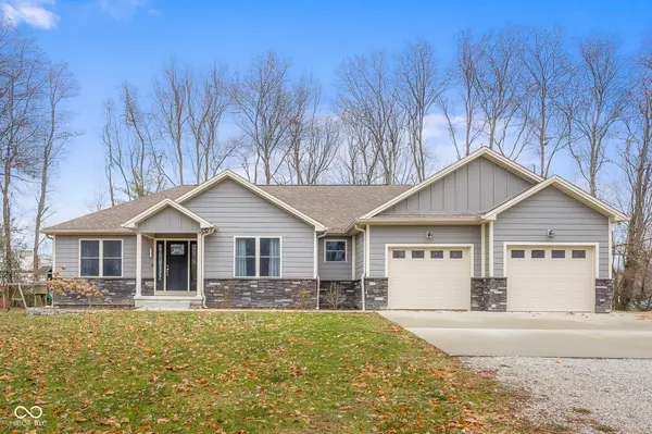 737 Enos RD, Seymour, IN 47274