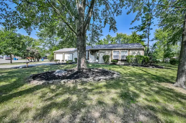 8060 Castle Farms CT, Indianapolis, IN 46256