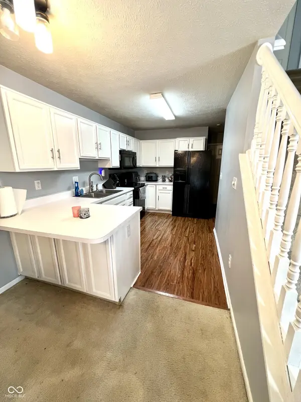 9440 Enclave DR #A, Avon, IN 46123