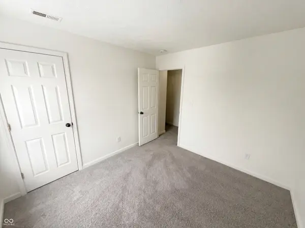3211 Waterloo CIR, Indianapolis, IN 46268