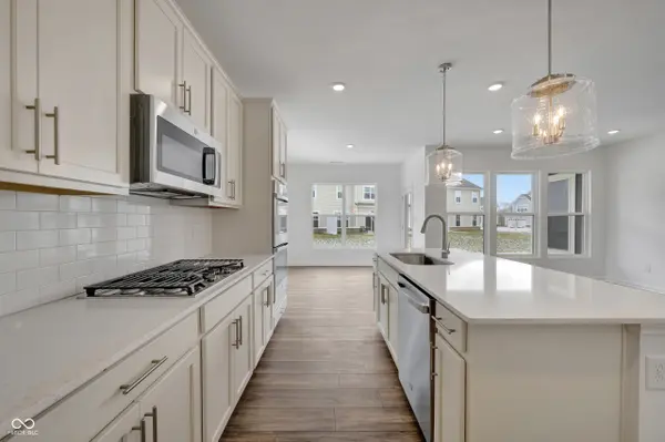 12574 Churning CT, Noblesville, IN 46060