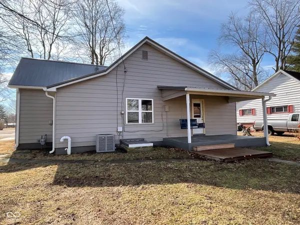 577 E Blue ST, Montezuma, IN 47862