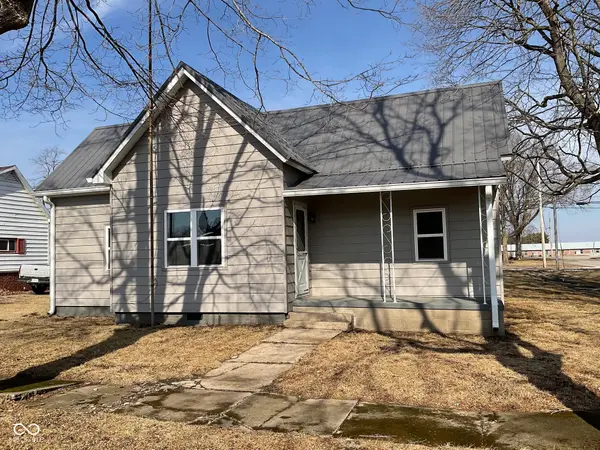 577 E Blue ST, Montezuma, IN 47862