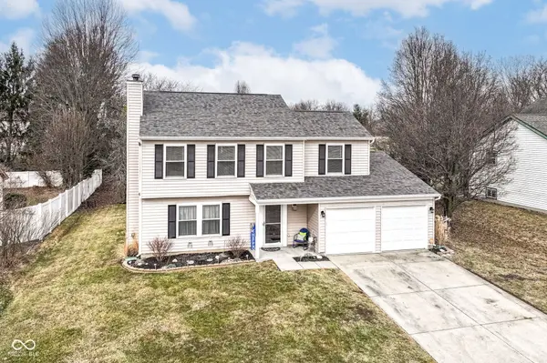 10626 E Creekside Woods DR, Indianapolis, IN 46239