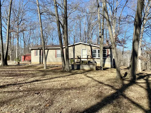 786 E Bonebrake RD, Veedersburg, IN 47987