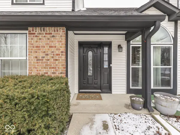 9119 Electric CT, Indianapolis, IN 46260