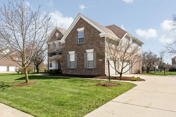 14095 Farmstead DR, Fishers, IN 46040