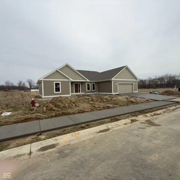 3895 Autumn WAY, Seymour, IN 47274
