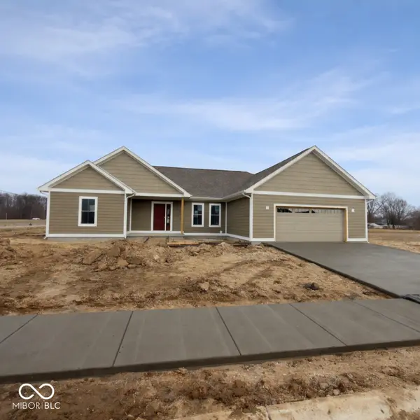 3895 Autumn WAY, Seymour, IN 47274