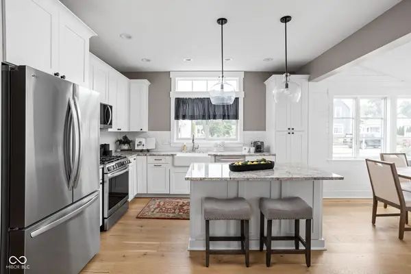 5713 Upper Garden WAY, Zionsville, IN 46077