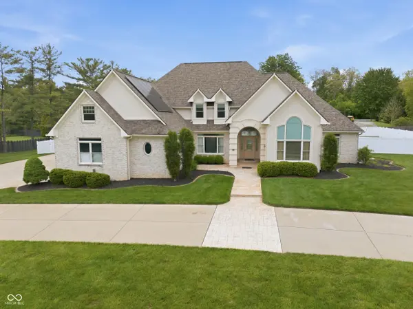8101 Wellsbrook DR, Indianapolis, IN 46278