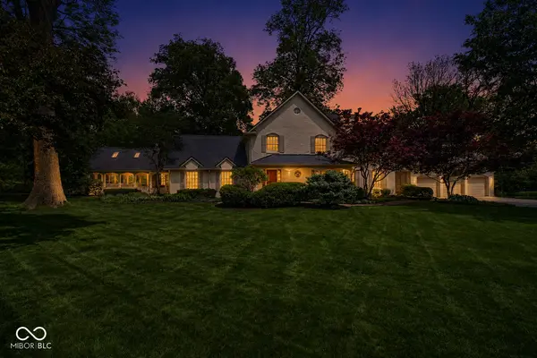 60 Wildwood DR, Carmel, IN 46032