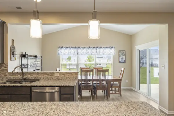 15745 Matthews LN, Noblesville, IN 46060