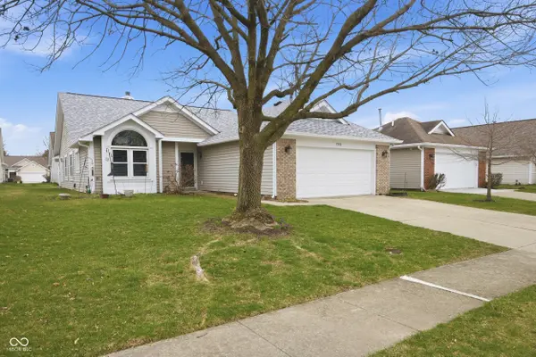7353 Brackenwood CIR S, Indianapolis, IN 46260
